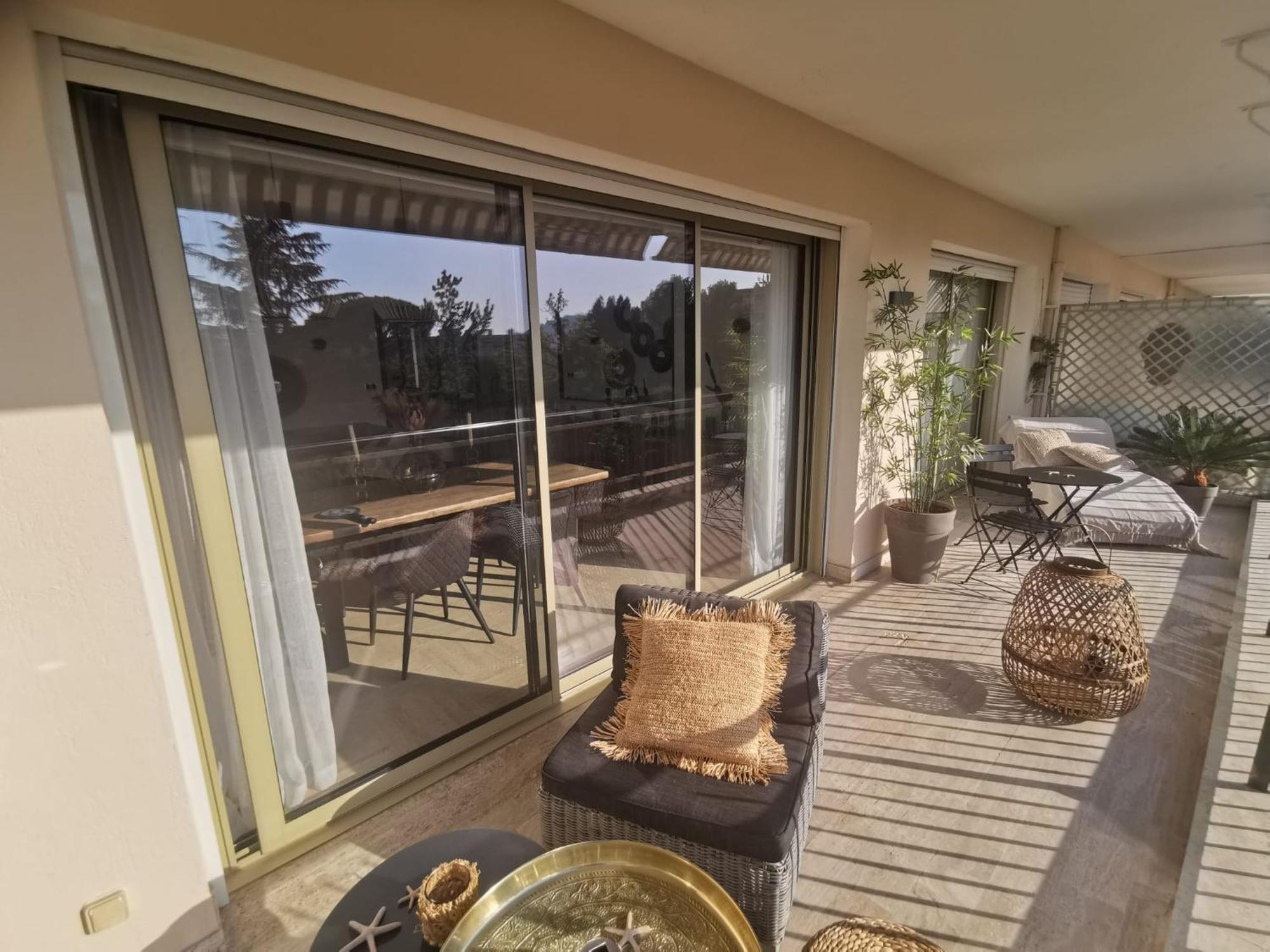 2 Bedrooms Seafront Cannes Exterior foto